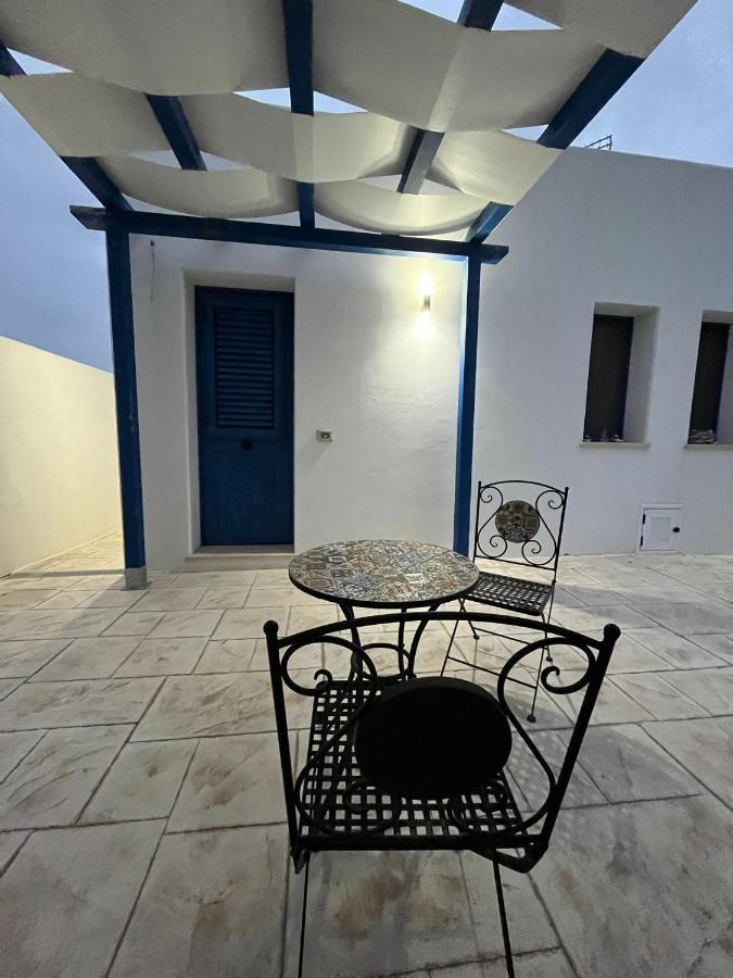 B&B Santorini Чинизи Екстериор снимка