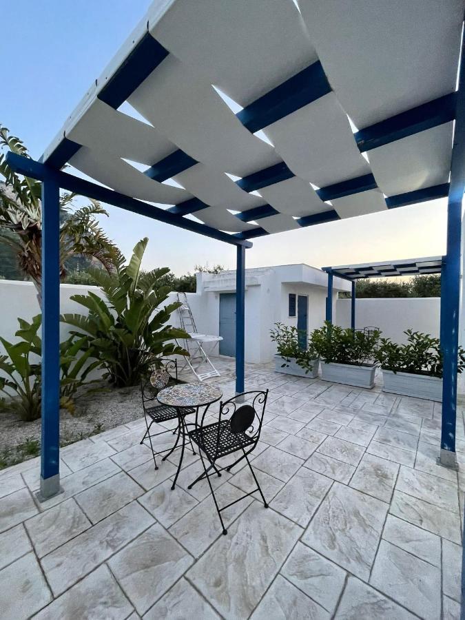 B&B Santorini Чинизи Екстериор снимка