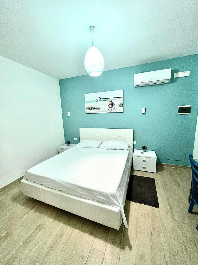 B&B Santorini Чинизи Екстериор снимка